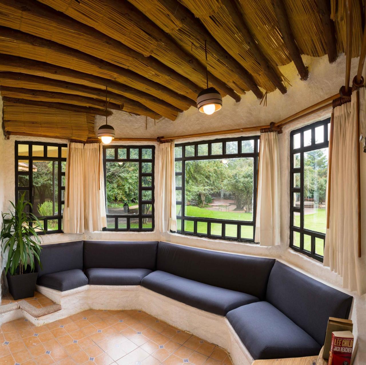 Hotel Bosques Del Sol Suites San Cristóbal de Las Casas エクステリア 写真